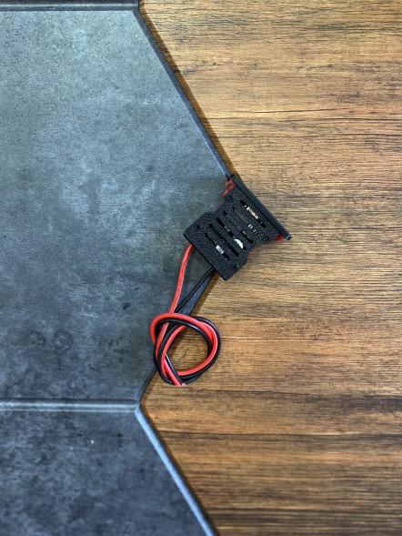 Блок зарядки USB-C 65W для BMW E36 в Ростове-на-Дону