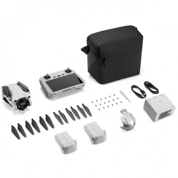 Квадрокоптер DJI Mini 3 Fly More Combo (DJI RC) в Ростове-на-Дону