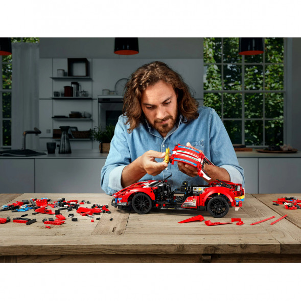 Конструктор LEGO Technic 42125 Ferrari 488 GTE &amp;quot;AF Corse #51&amp;quot; в Ростове-на-Дону