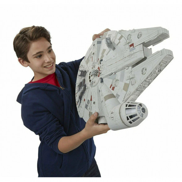 Игровой набор Star Wars (Hasbro) Флагманский космический корабль Звездных войн (B3678) в Ростове-на-Дону