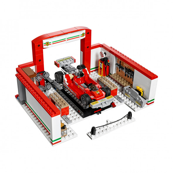 Конструктор LEGO Speed Champions 75889 Гараж Ferrari в Ростове-на-Дону