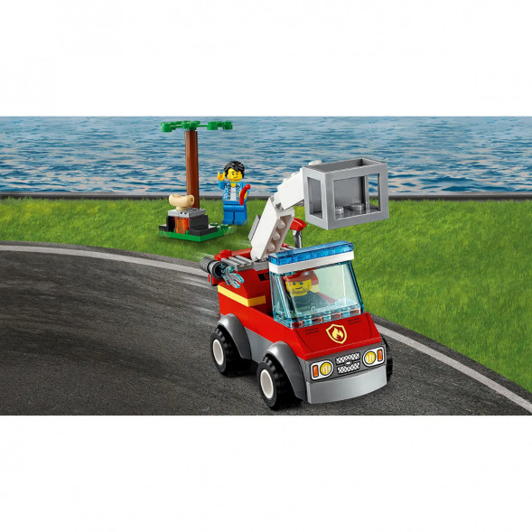 Конструктор LEGO City Fire 60212 Пожар на пикнике в Ростове-на-Дону