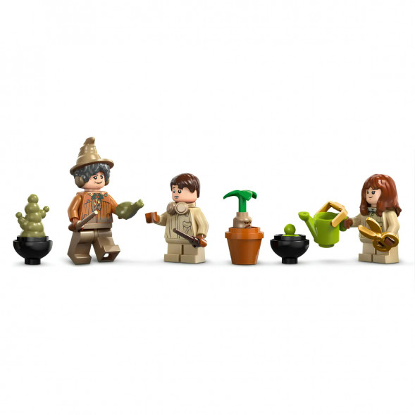 Конструктор LEGO Harry Potter 76445 Замок Хогвартс: Урок травологии в Ростове-на-Дону