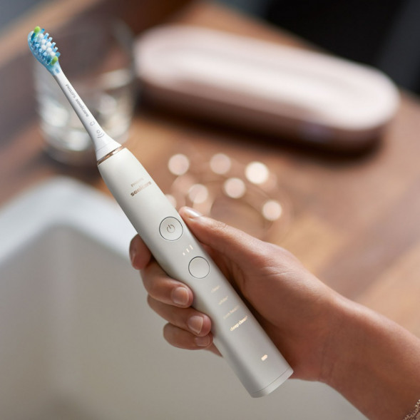 Электрическая зубная щетка Philips Sonicare HX9911/94, белый в Ростове-на-Дону