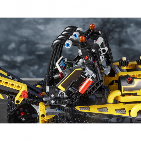 Конструктор LEGO Technic 42094 Гусеничный погрузчик в Ростове-на-Дону