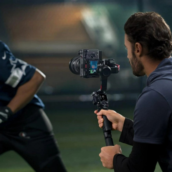 Стабилизатор DJI Ronin RS 4 Combo  в Ростове-на-Дону