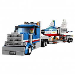 Конструктор LEGO City Space Port 60079 Транспортер для учебных самолетов