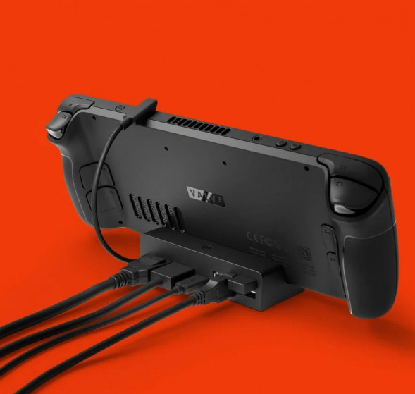 Игровая приставка Valve Steam Deck 64 ГБ SSD, черный в Ростове-на-Дону