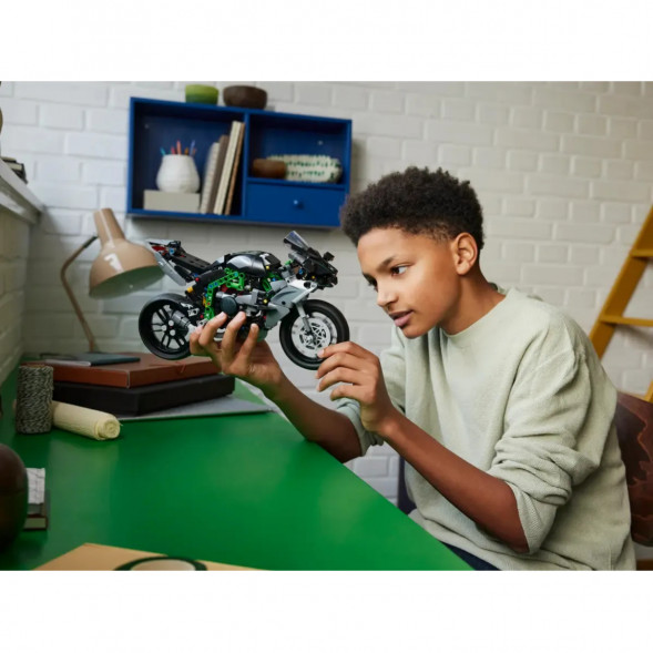 Конструктор LEGO Technic 42170 Мотоцикл Kawasaki Ninja H2R в Ростове-на-Дону